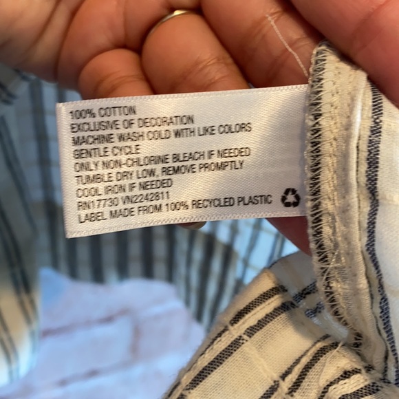 Universal Threads Boho tank top XS embroidered - Picture 5 of 8